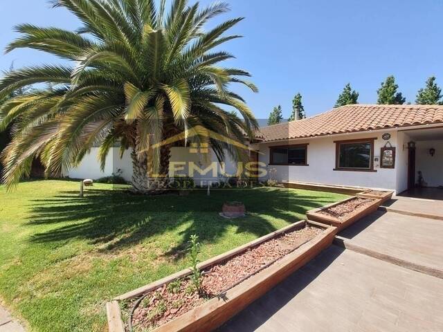 #72 - Casa para Arriendo en Calle Larga - V - 1