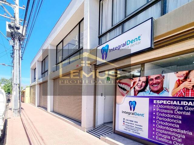 #83 - Local Comercial para Arriendo en Los Andes - V - 2