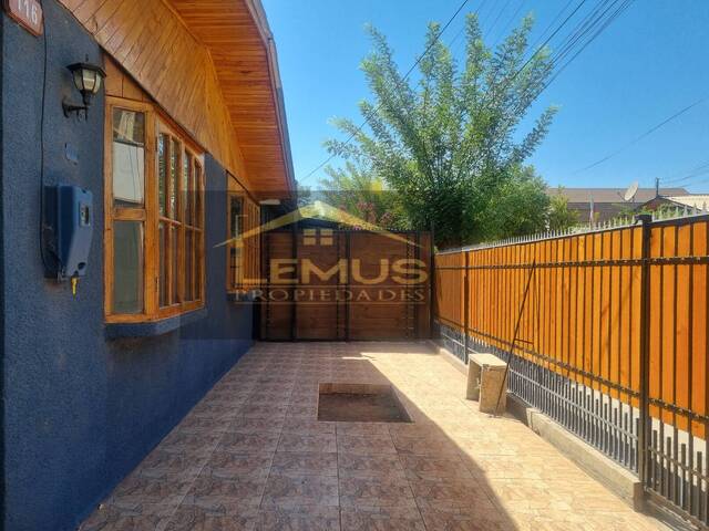 #205 - Casa para Arriendo en Calle Larga - V - 2