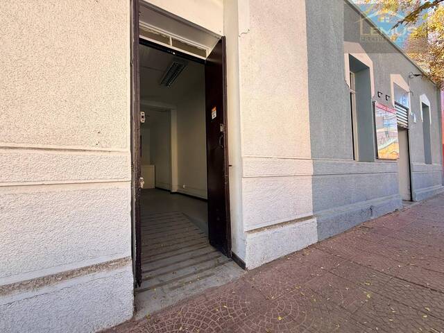 Local Comercial para Arriendo en Los Andes - 2